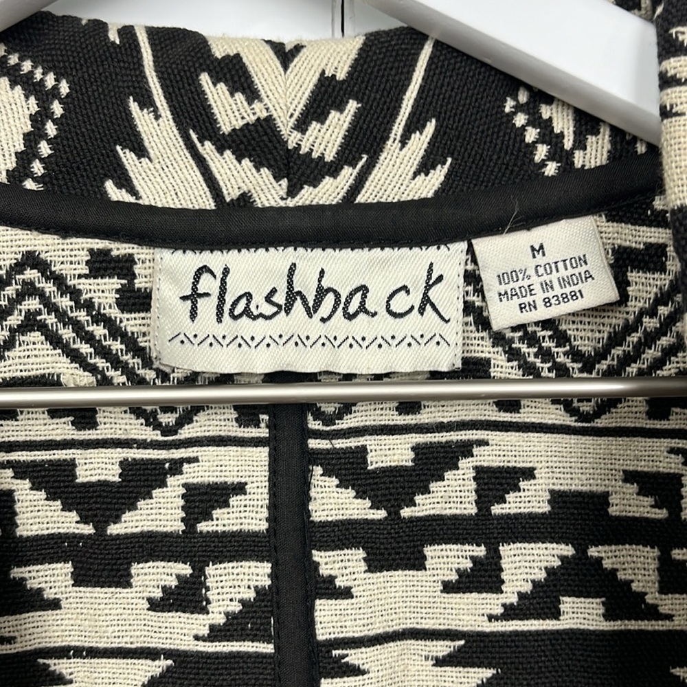 Flashback Womens Bolero Jacket Black/ Cream M Aztec Print Open Front Button EUC - Picture 2 of 12